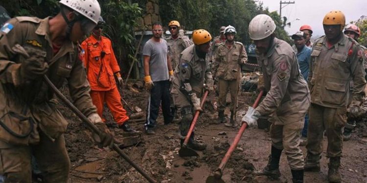 Brezilya’da sel ve heyelan felaketinde bilanço giderek ağırlaşıyor