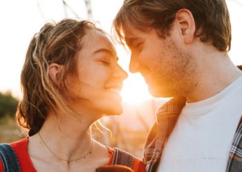 Erkekler neden ilgisiz davranır? Belki de farkında olmadan…