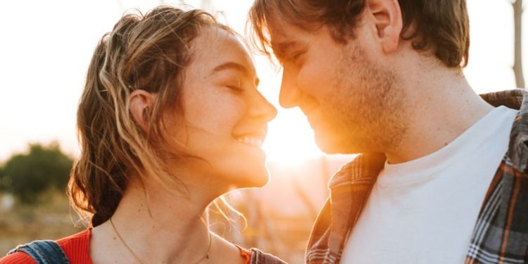 Erkekler neden ilgisiz davranır? Belki de farkında olmadan…