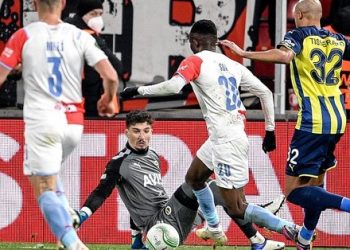 FENERBAHÇE HABERLERİ – Bülent Timurlenk’ten çarpıcı yorum! “İşkence üzere…”