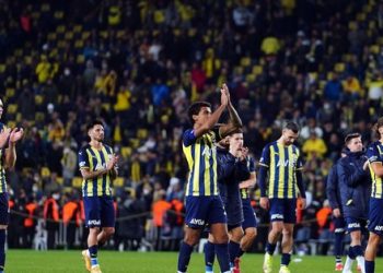 FENERBAHÇE HABERLERİ – Fenerbahçe kontenjanı açmak için birtakım isimlerle yollarını ayırmayı planlıyor