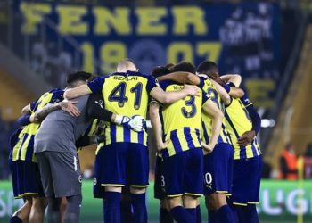 FENERBAHÇE HABERLERİ – Spor müellifleri Fenerbahçe-Slavia Prag maçını değerlendirdi!
