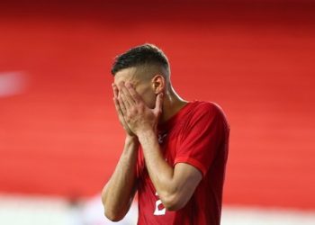 Fenerbahçe’den Mert Müldür hamlesi!