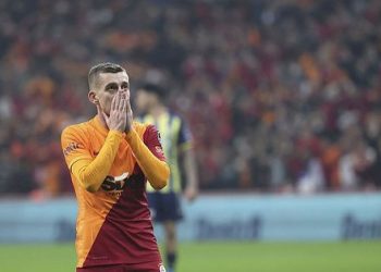 GALATASARAY HABERLERİ – Galatasaray’da büyük hayal kırıklığı! Rumen futbolcular yaramadı