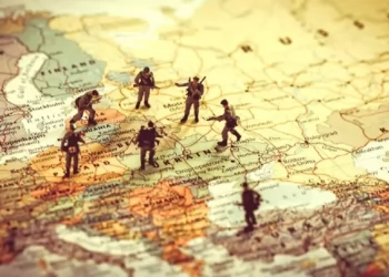 Gece Bülteni: ‘Artan Jeopolitik Riskler…’