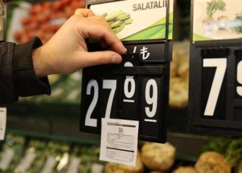 Gıdada KDV indirimi etiketlere yansımaya başladı