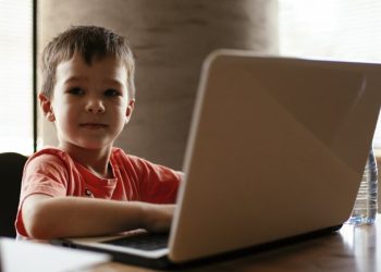 İşte Güvenli İnternet İçin Çocukları Koruma İpuçları