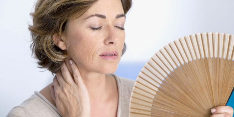 Menapozda erken tanı ve tedavi neden önemli gecikmesi kanser riskini arttırıyor!