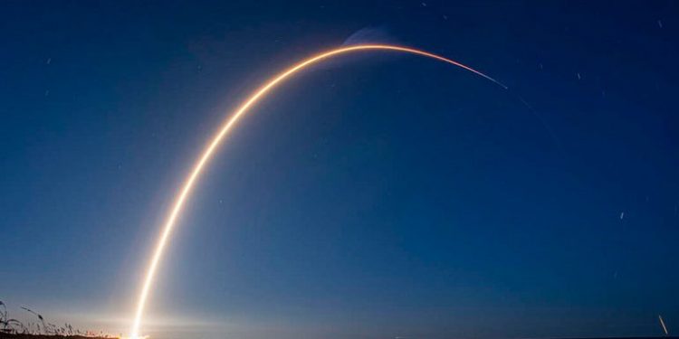 NASA, Elon Musk’ın Artarda Uzaya Yolladığı Starlink Uydularından Endişeli!