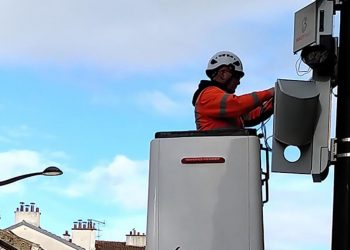 Paris’te birinci gürültü radarı kuruldu, araçların gürültü emisyonları ölçülecek