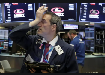 Piyasalar haftaya Ukrayna paniği ile başladı, Brent uçuyor