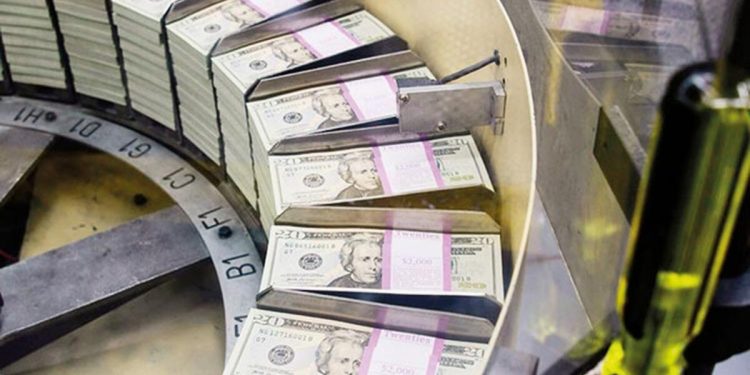 Rusya uçak dolusu para getiriyor