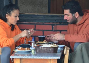 Sete aşk molası! Berkay Ateş ve Simge Aköz kahvaltıda…