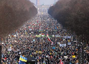 Tüm dünyada öfke ve gözyaşı
