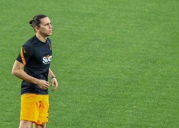 Tümer Metin’den Taylan Antalyalı ve Ömer Bayram için sert sözler!