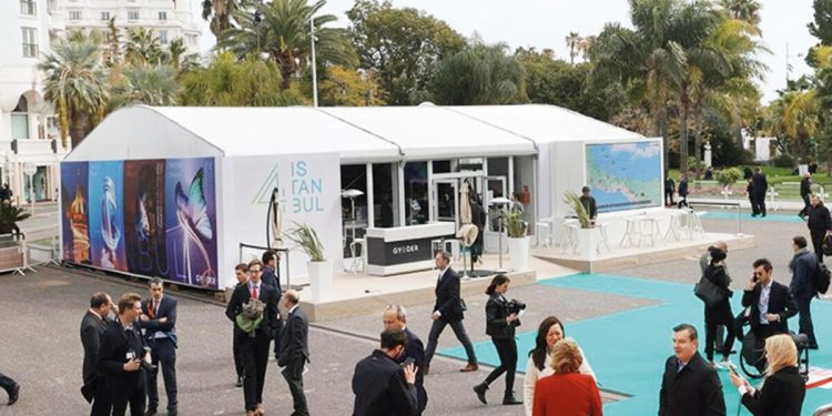 10 milyar dolarlık ‘çadır’