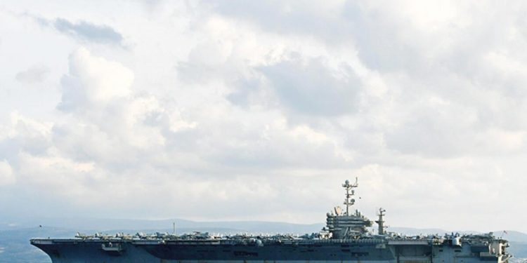 Amerikan uçak gemisi Ege’de nöbette