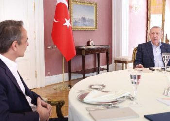 Atina’da gündem leblebi helvası