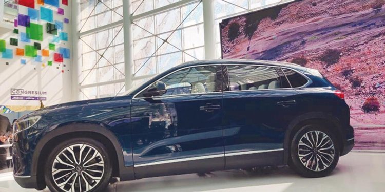 Bakan Varank: Elektrikli arabada küresel üs olacağız