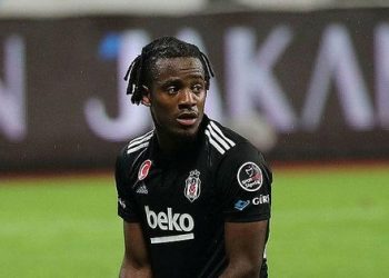 Beşiktaş Başakşehir maçı öncesi Başkan Karaveli’den flaş karar! Batshuayi yerine…