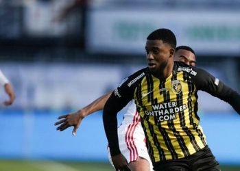 BEŞİKTAŞ TRANSFER HABERİ: Valerien Ismael istedi idare alıyor! Kartal Riechedly Bazoer’in peşinde