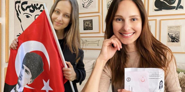 Brezilyalı oyuncu Jessica May Türk vatandaşı oldu
