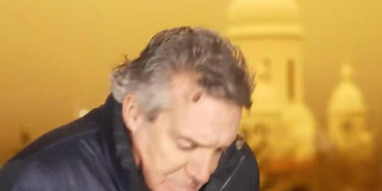 Canlı yayında patlama… ABD’li muhabirin panik anları kamerada