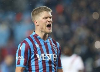 Cornelius’tan Danimarka’da Trabzonspor itirafı! “Böylesini görmedim”