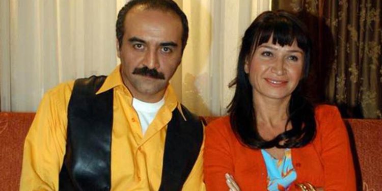 Demet Akbağ 15 yıl sonra sahneye dönüyor