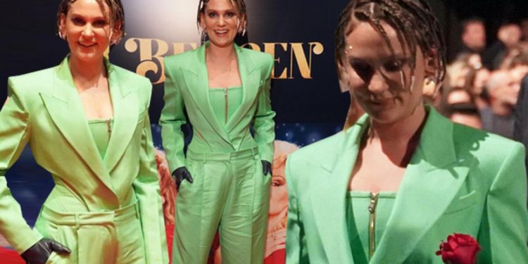 Farah Zeynep Abdullah’tan kıyafet tenkitlerine karşılık