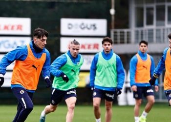 Fenerbahçe, Aytemiz Alanyaspor maçı hazırlıklarına başladı! Luiz Gustavo ve Novak…