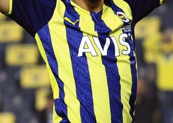 FENERBAHÇE HABERLERİ – Fenerbahçe’de Tisserand için karar verildi! Gelen teklifler…
