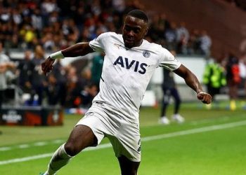 FENERBAHÇE HABERLERİ: Transferde Osayi Samuel kapışması! 3 talip birden