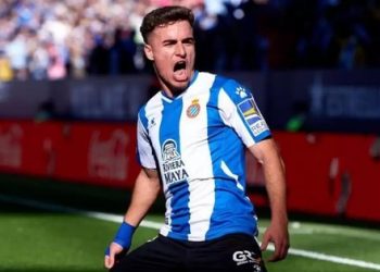 FENERBAHÇE TRANSFER HABERLERİ – Kanarya’ya İspanyol sol bek Adria Pedrosa! Görüşmeler başladı