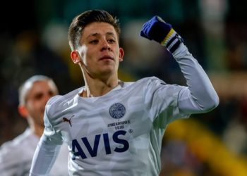 Fenerbahçe’de Arda Güler fırtınası! Yerli Alex…