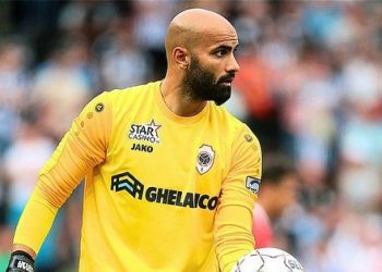 Fenerbahçe’de Sinan Bolat operasyonu başlıyor!