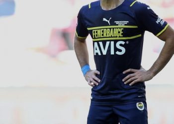 Fenerbahçe’de sürpriz ayrılık! “Diego Rossi ve…”