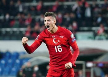 Fenerbahçe’den Mert Müldür atağı!