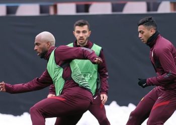 GALATASARAY HABERLERİ: Barcelona maçı öncesi son durum ne? Cimbom’da iki futbolcu…