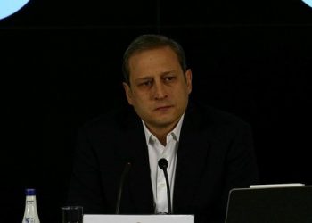 GALATASARAY HABERLERİ – Burak Elmas’tan net mesaj! “Geri adım atmak yok”