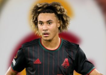 Galatasaray’ın transfer amacı Beka Beka’dan flaş paylaşım! İstanbul’a geldi