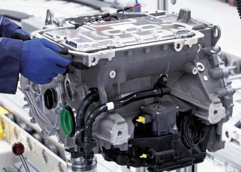 ‘Giga’ Türkiye! 1 milyon otonun pili Türkiye’den