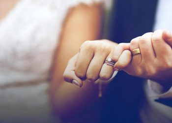 İnanılmaz öykü yıllar sonra ortaya çıktı: Düğünde gelini müstakbel kocasından çaldı!