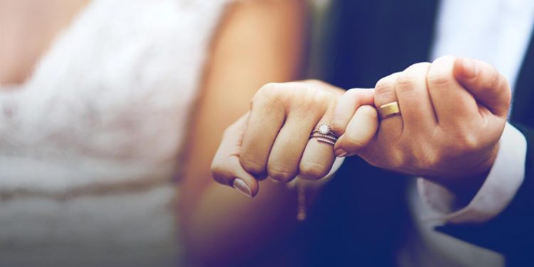 İnanılmaz öykü yıllar sonra ortaya çıktı: Düğünde gelini müstakbel kocasından çaldı!