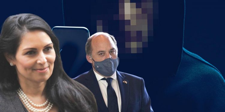 İngiliz Savunma Bakanı’na telefon tuzağı: Kendini ukrayna Başbakanı olarak tanıttı!