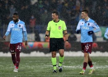 İşte Çaykur Rizespor Trabzonspor maçındaki penaltı pozisyonları!