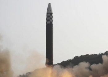 Kuzey Kore doğruladı: Kıtalararası balistik füze denedik