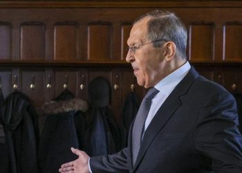 Lavrov açıkladı: Ukrayna’ya silah sevkiyatı yasal maksat olacak!