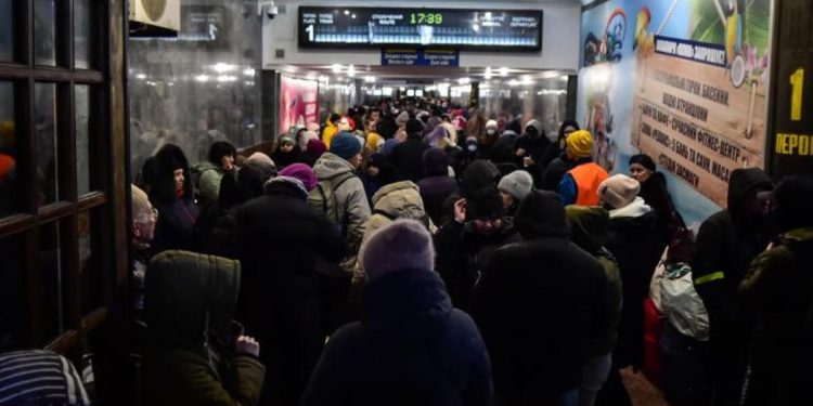 Lviv tren istasyonu umudun ve hüznün simgesi oldu