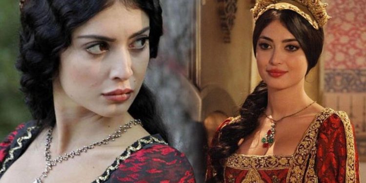 Melike İpek Yalova: Balıkçıda keşfedildim